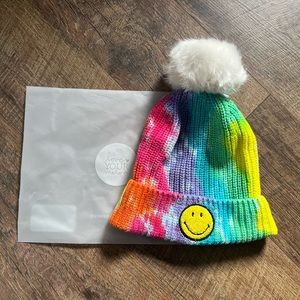 NEW Love Your Melon Rainbow Pride Pom Toque